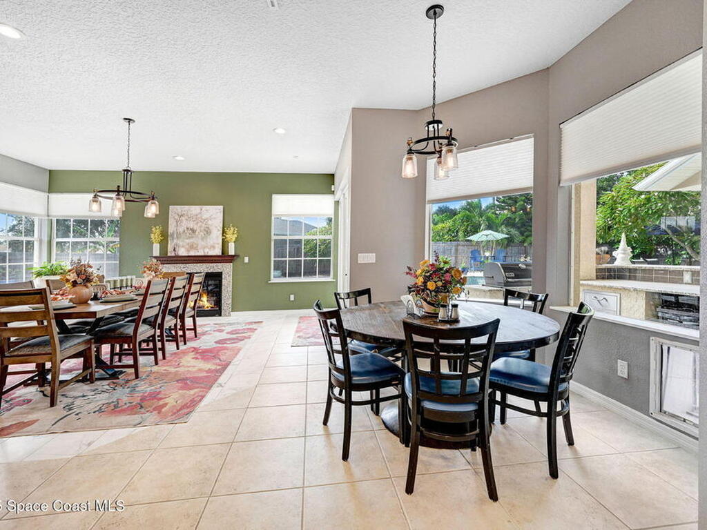 2735 S Courtenay Parkway, Merritt Island, FL 32952