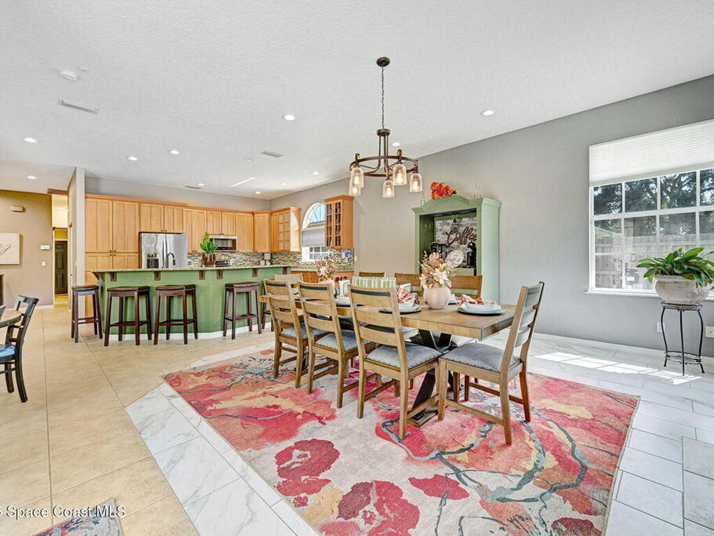 2735 S Courtenay Parkway, Merritt Island, FL 32952