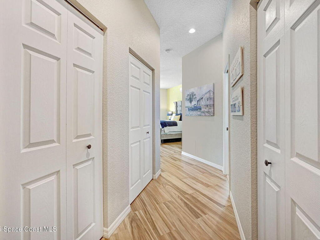 2735 S Courtenay Parkway, Merritt Island, FL 32952