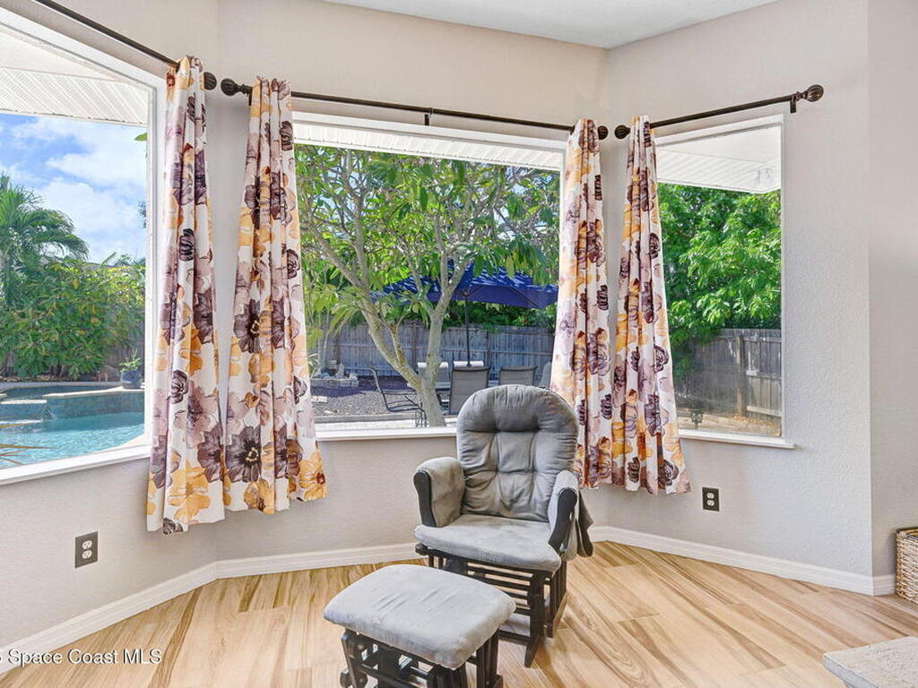 2735 S Courtenay Parkway, Merritt Island, FL 32952