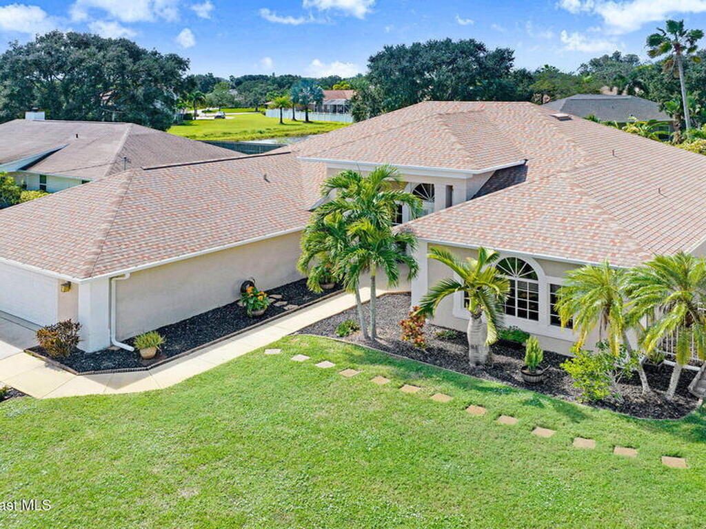 2735 S Courtenay Parkway, Merritt Island, FL 32952