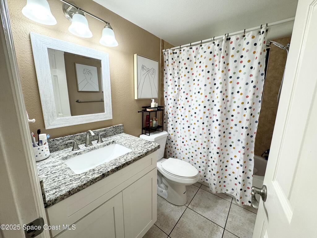 255 Woodland Avenue, Cocoa Beach, FL 32931