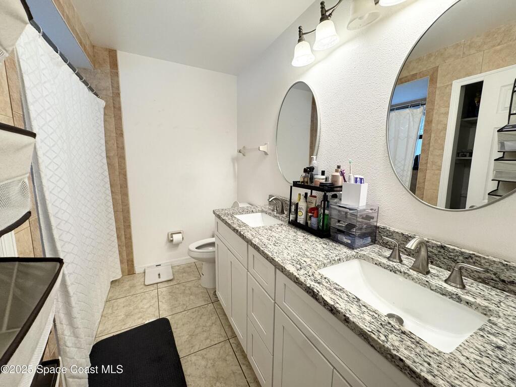 255 Woodland Avenue, Cocoa Beach, FL 32931