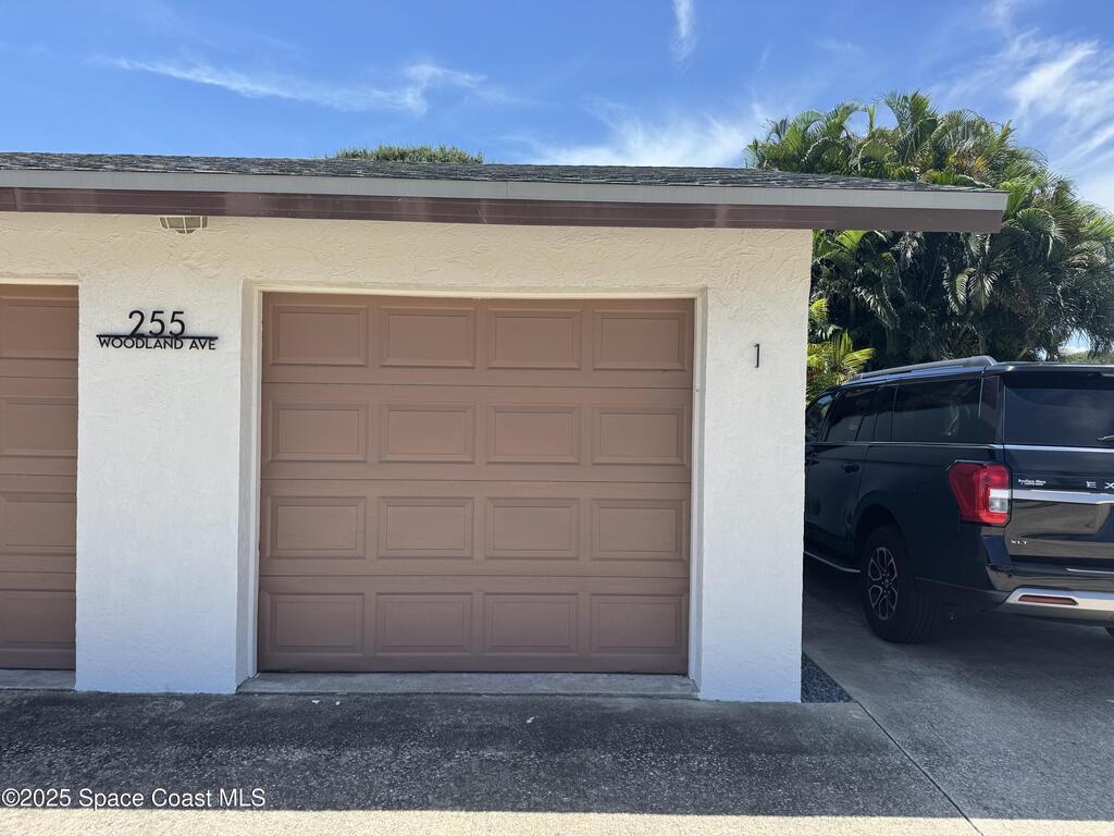 255 Woodland Avenue, Cocoa Beach, FL 32931