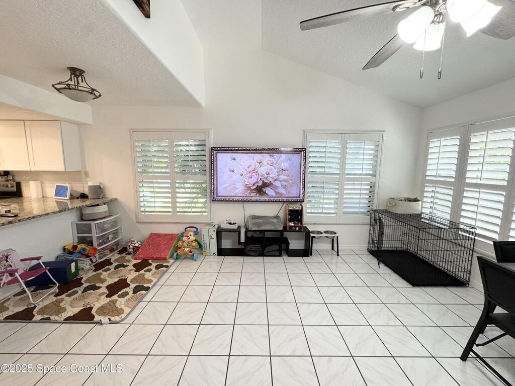 255 Woodland Avenue, Cocoa Beach, FL 32931