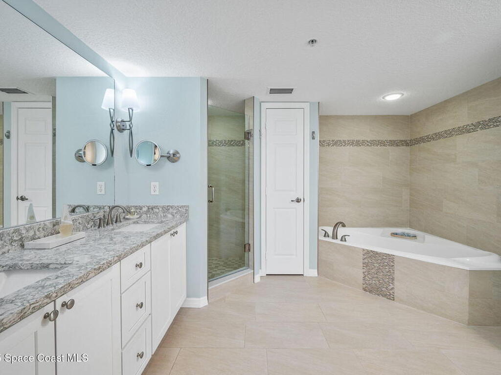 8891 Lake Drive, Cape Canaveral, FL 32920