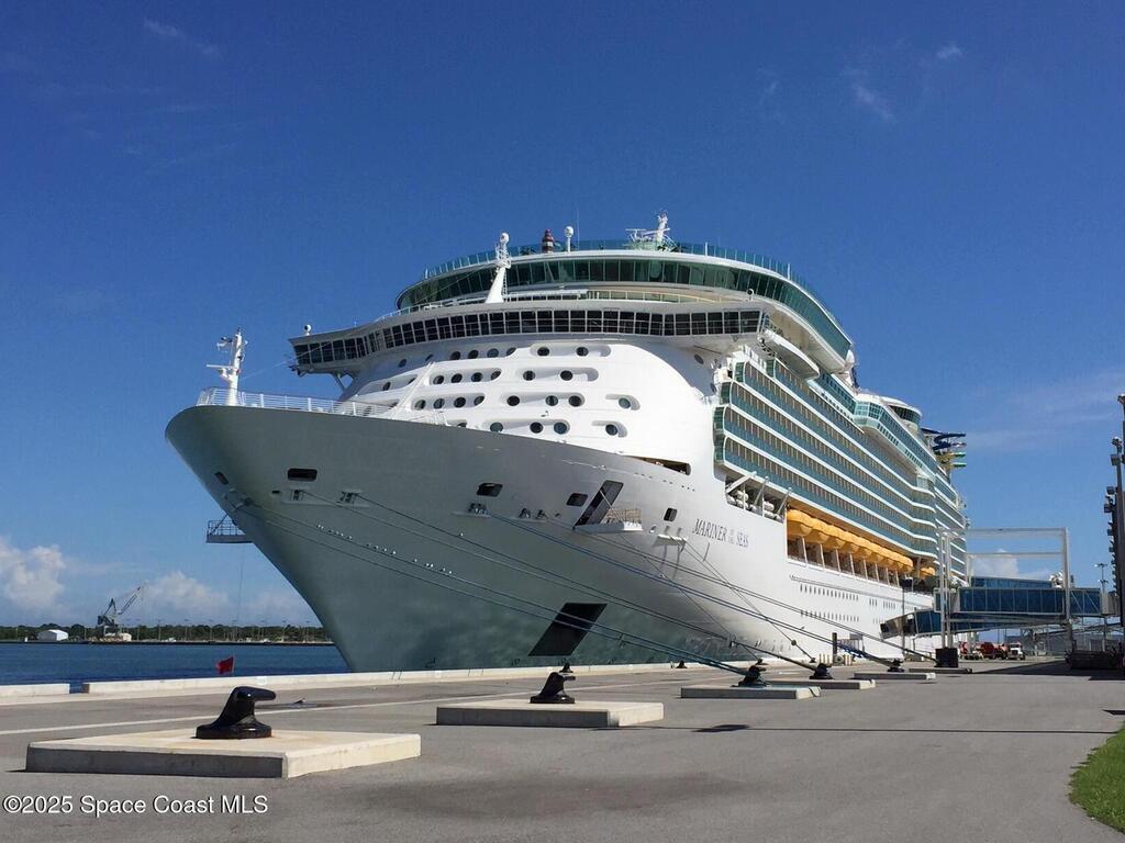 8891 Lake Drive, Cape Canaveral, FL 32920