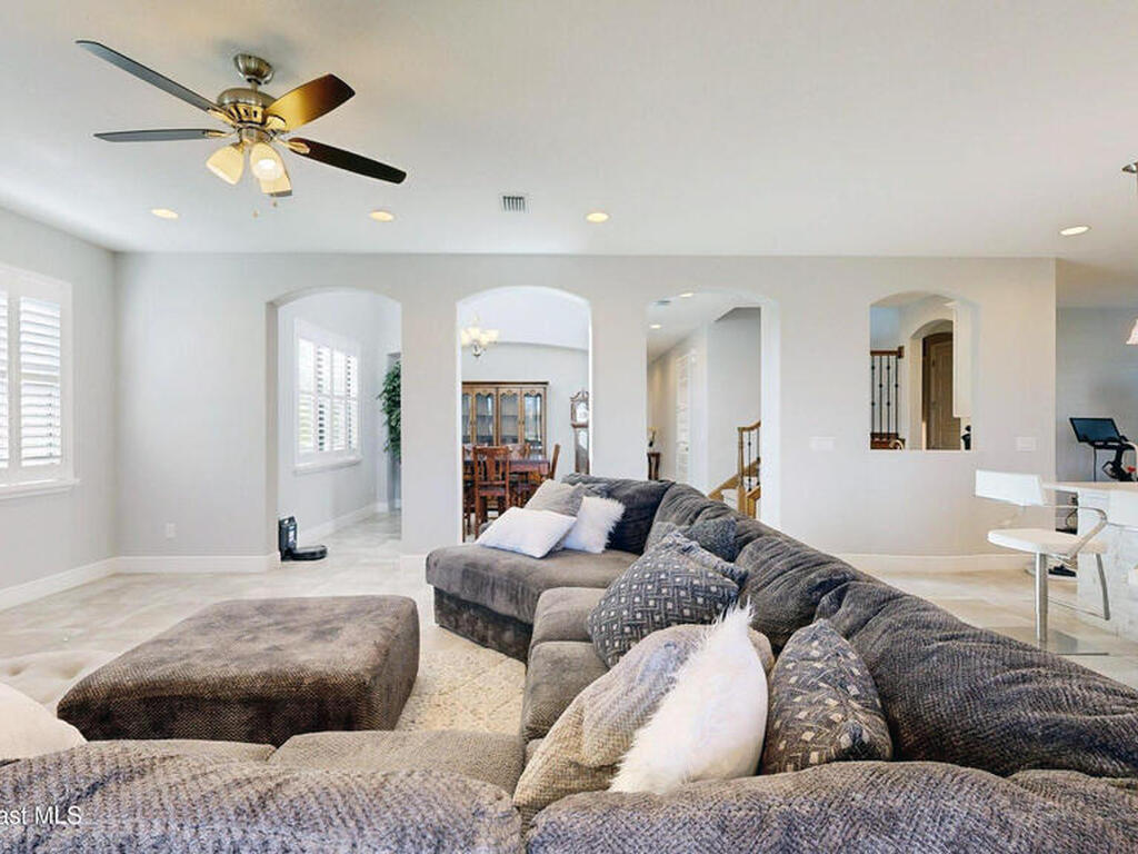 7553 Poulicny Lane, Melbourne, FL 32940