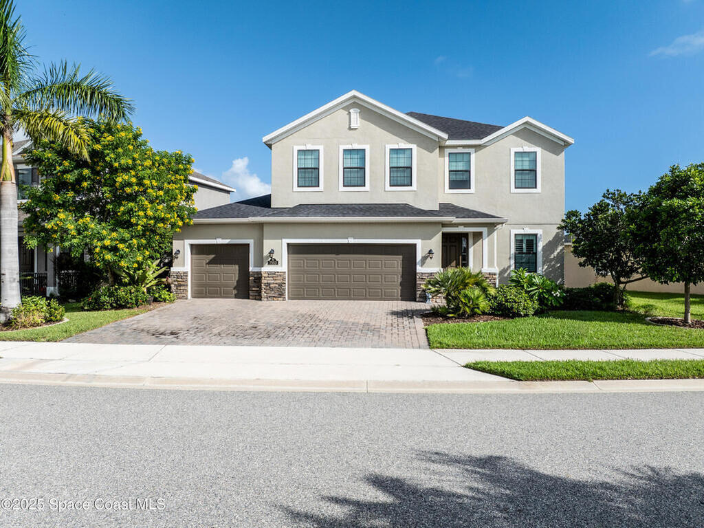 7553 Poulicny Lane, Melbourne, FL 32940