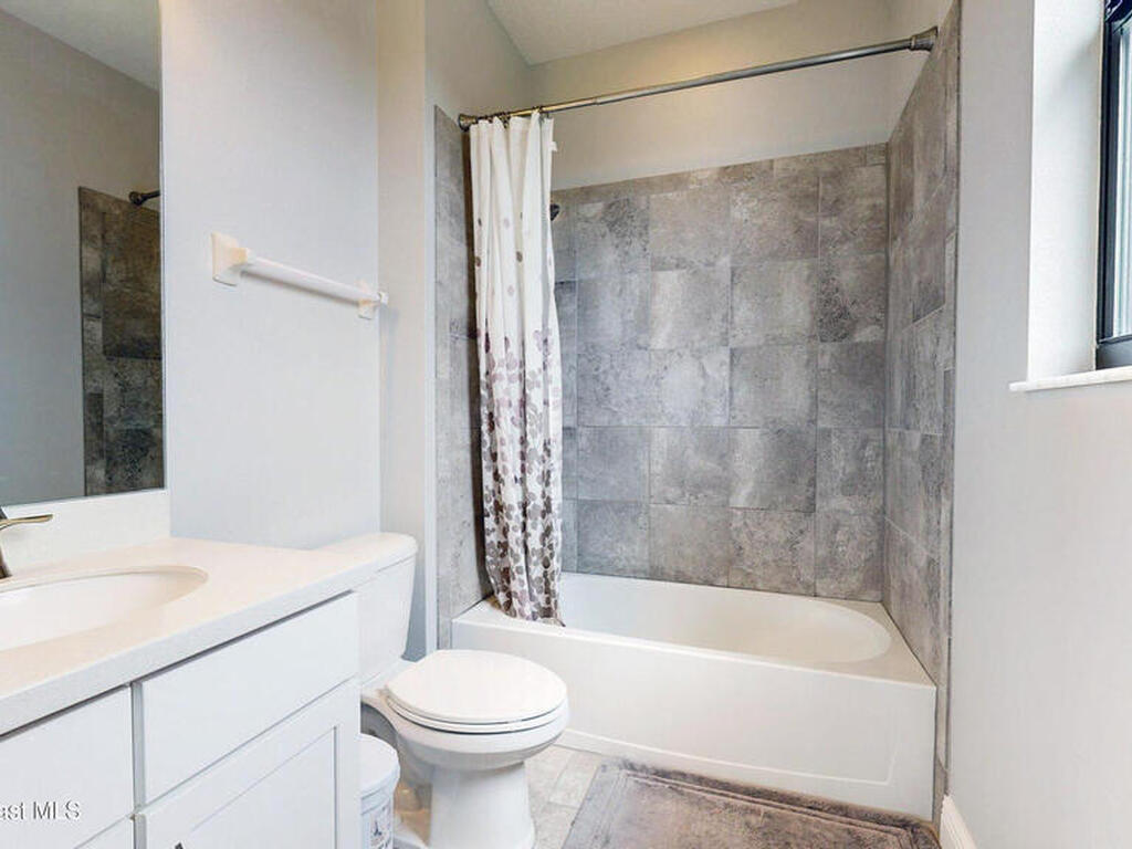 7553 Poulicny Lane, Melbourne, FL 32940