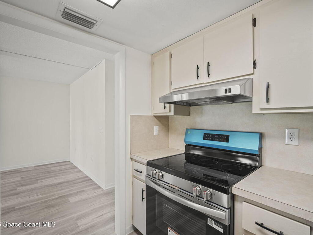 139 San Paulo Circle, West Melbourne, FL 32904