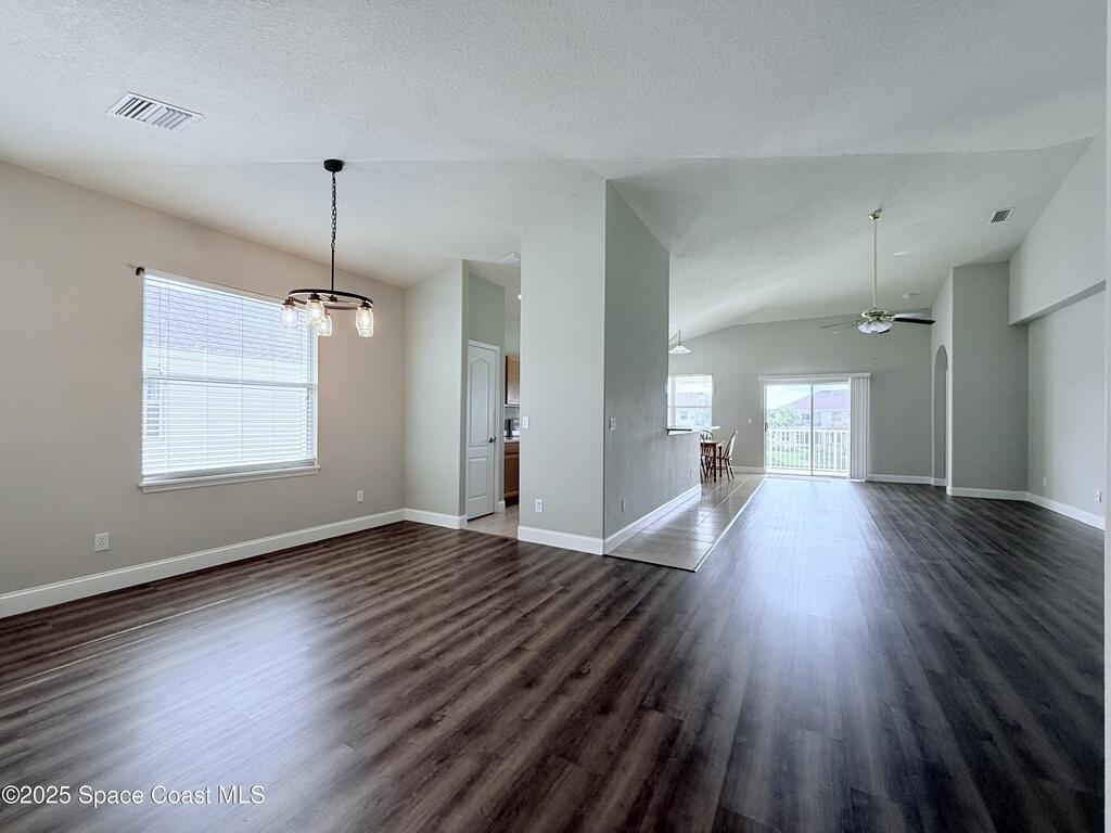 3900 Playa Del Sol Drive, Rockledge, FL 32955