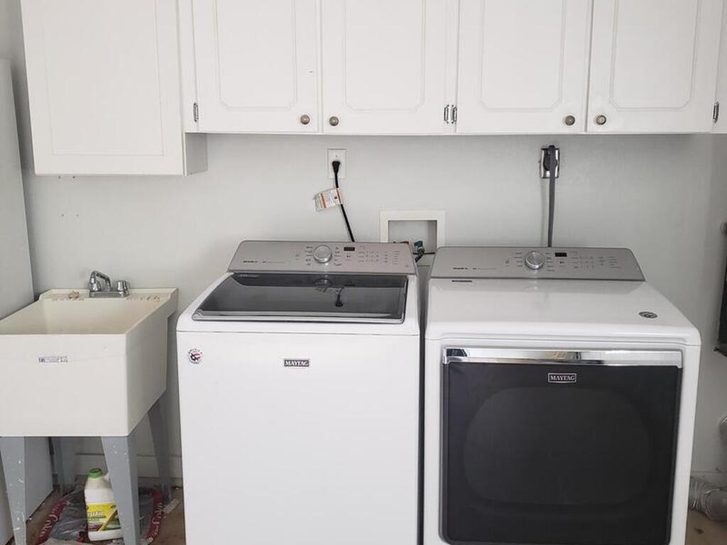 215 Andros Avenue, Cocoa Beach, FL 32931