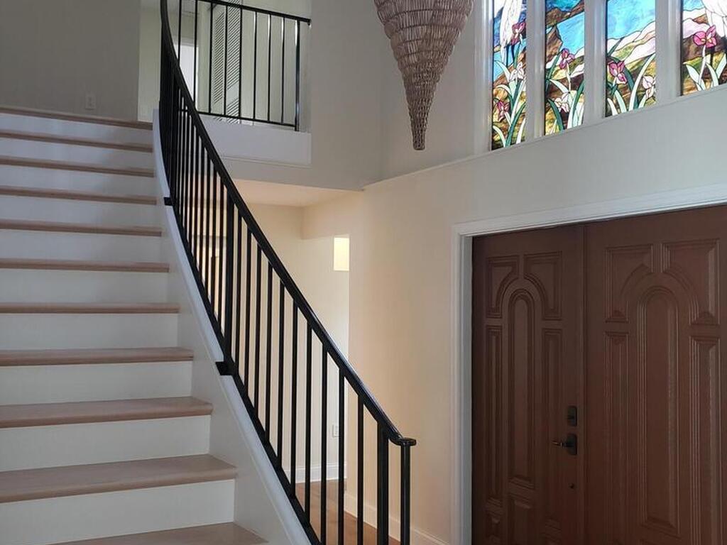 215 Andros Avenue, Cocoa Beach, FL 32931