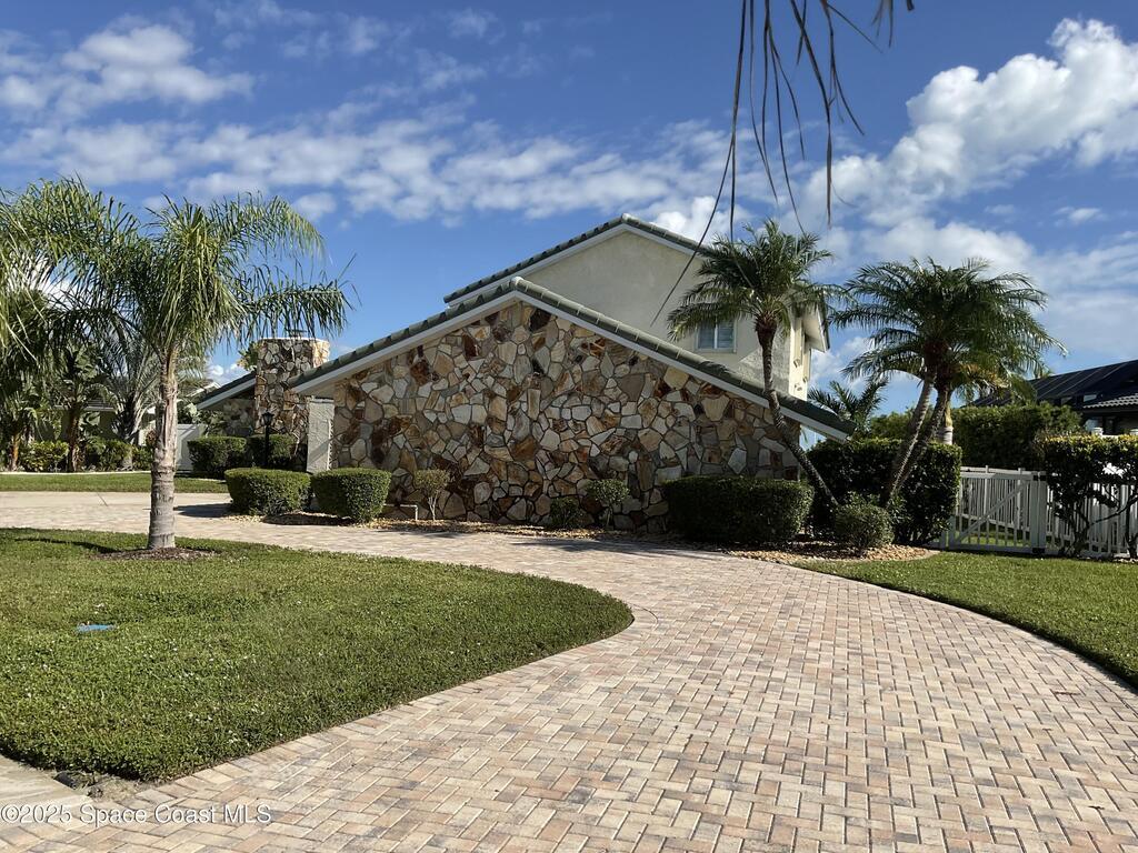 215 Andros Avenue, Cocoa Beach, FL 32931