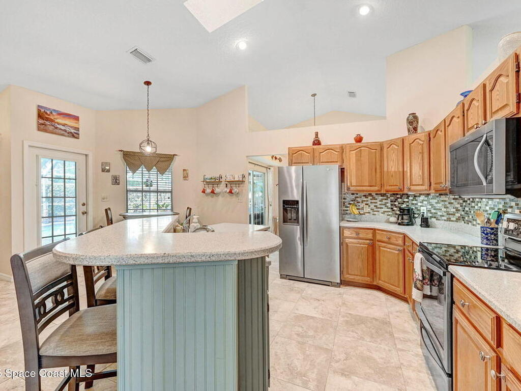 560 Spring Lake Drive, Melbourne, FL 32940