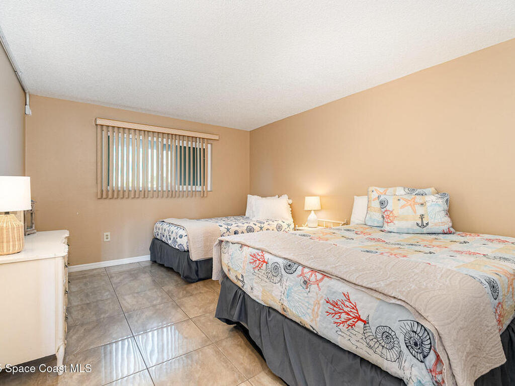 2515 S Atlantic Avenue, Cocoa Beach, FL 32931