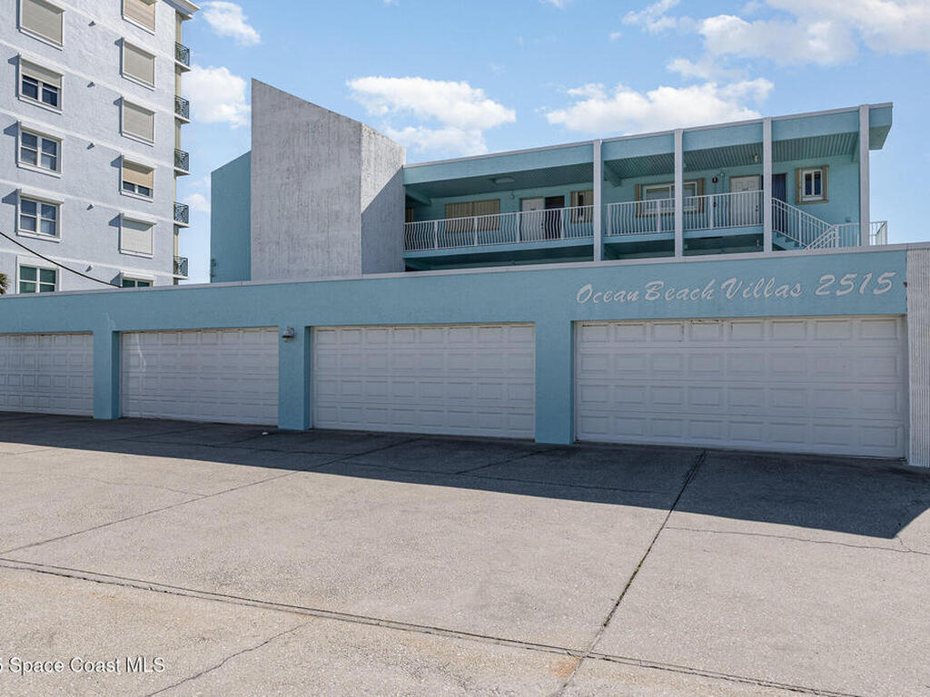 2515 S Atlantic Avenue, Cocoa Beach, FL 32931