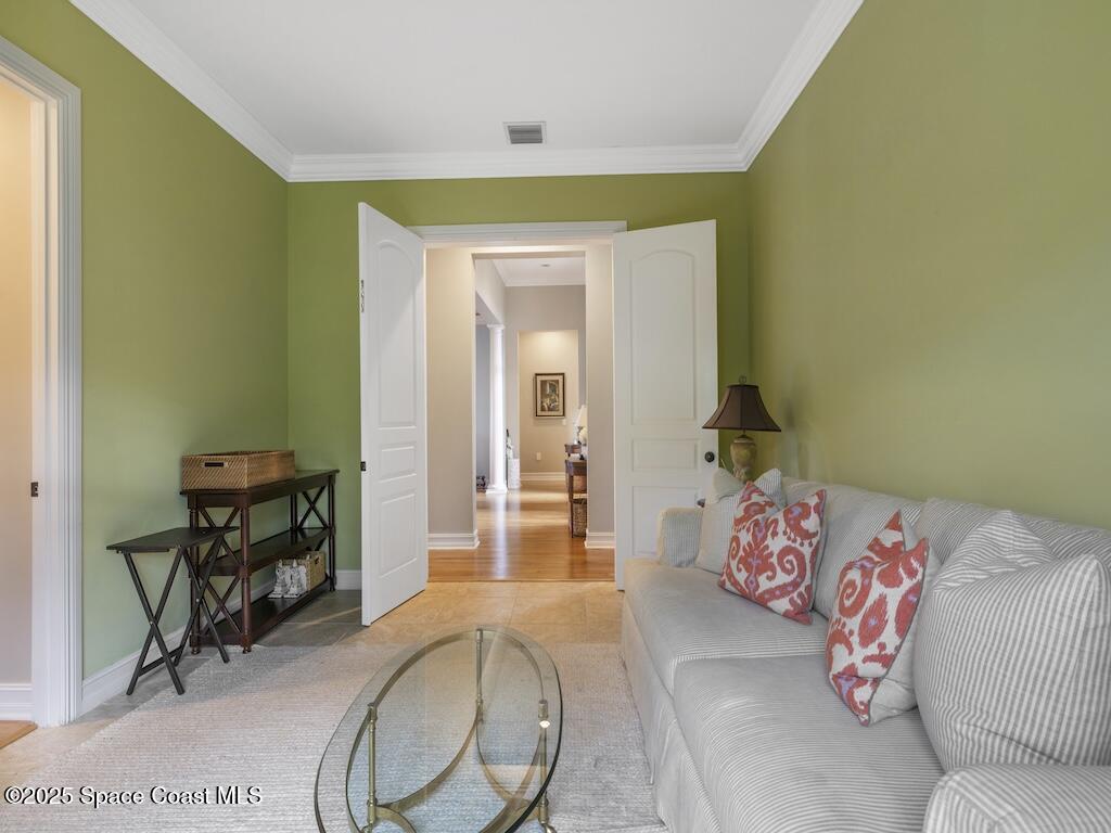 6585 Martinique Way, Vero Beach, FL 32967