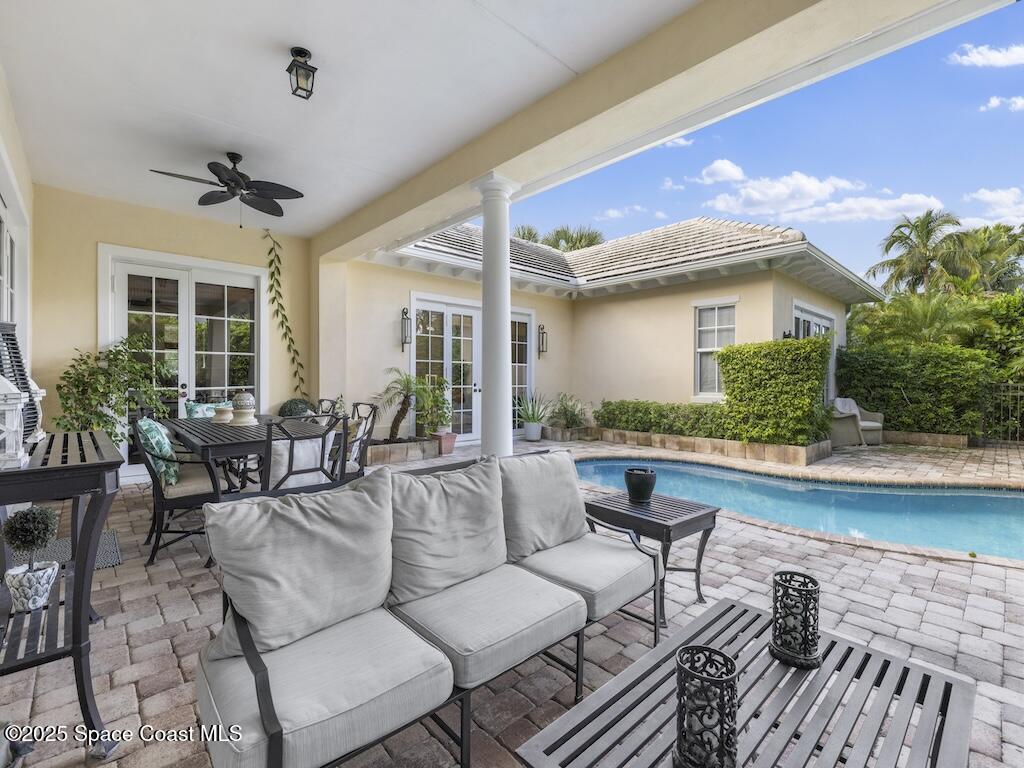 6585 Martinique Way, Vero Beach, FL 32967