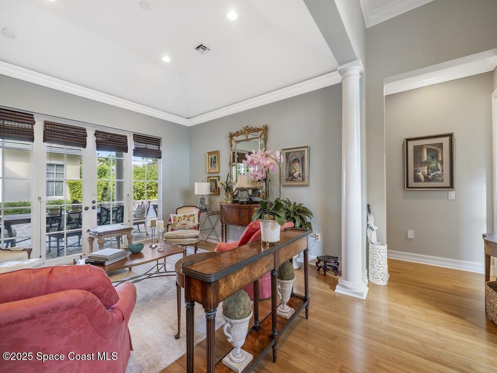 6585 Martinique Way, Vero Beach, FL 32967