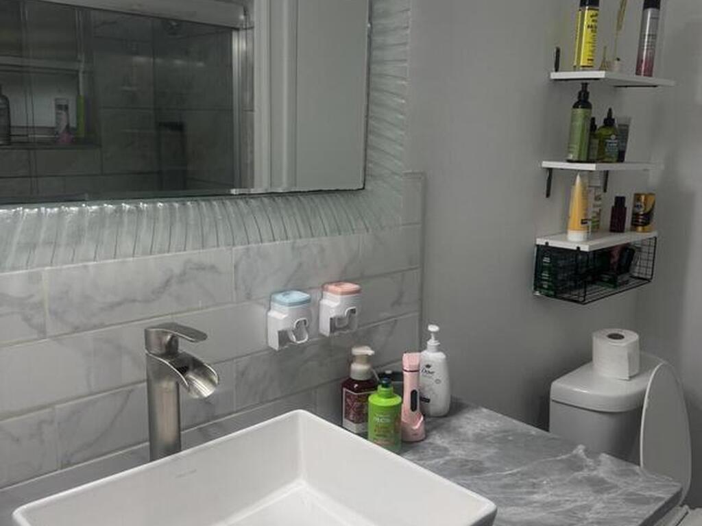 103 Americana Blvd Boulevard, Palm Bay, FL 32907