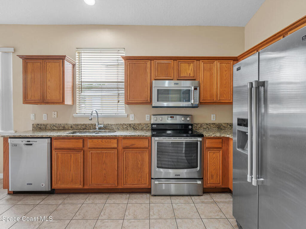 14330 Fieldstone Lake Way, Orlando, FL 32824