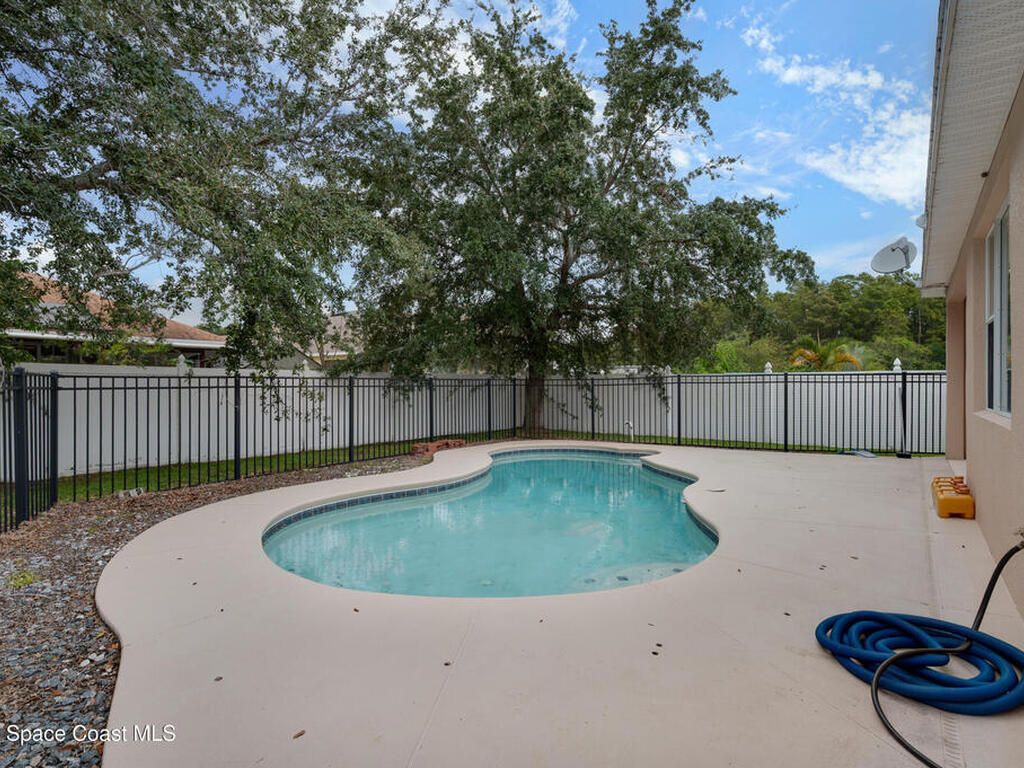 14330 Fieldstone Lake Way, Orlando, FL 32824