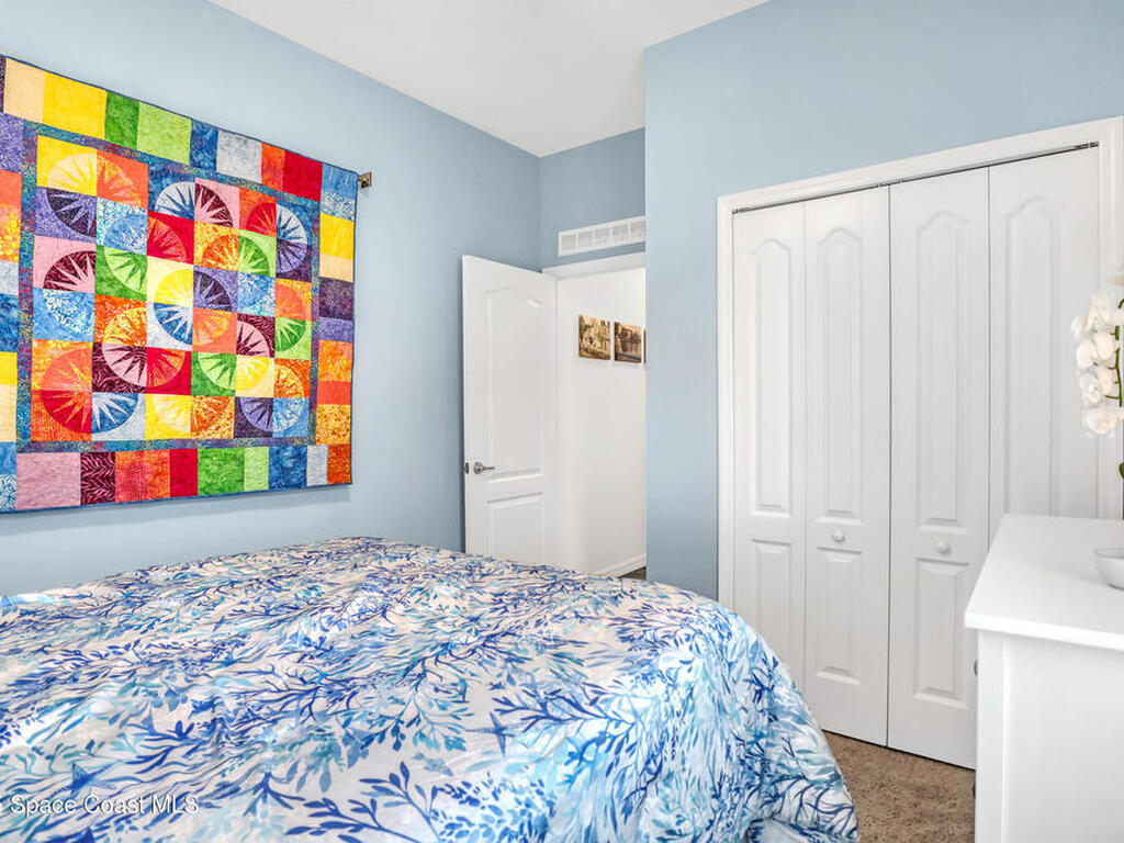 4428 Lago Vista Drive, Micco, FL 32976