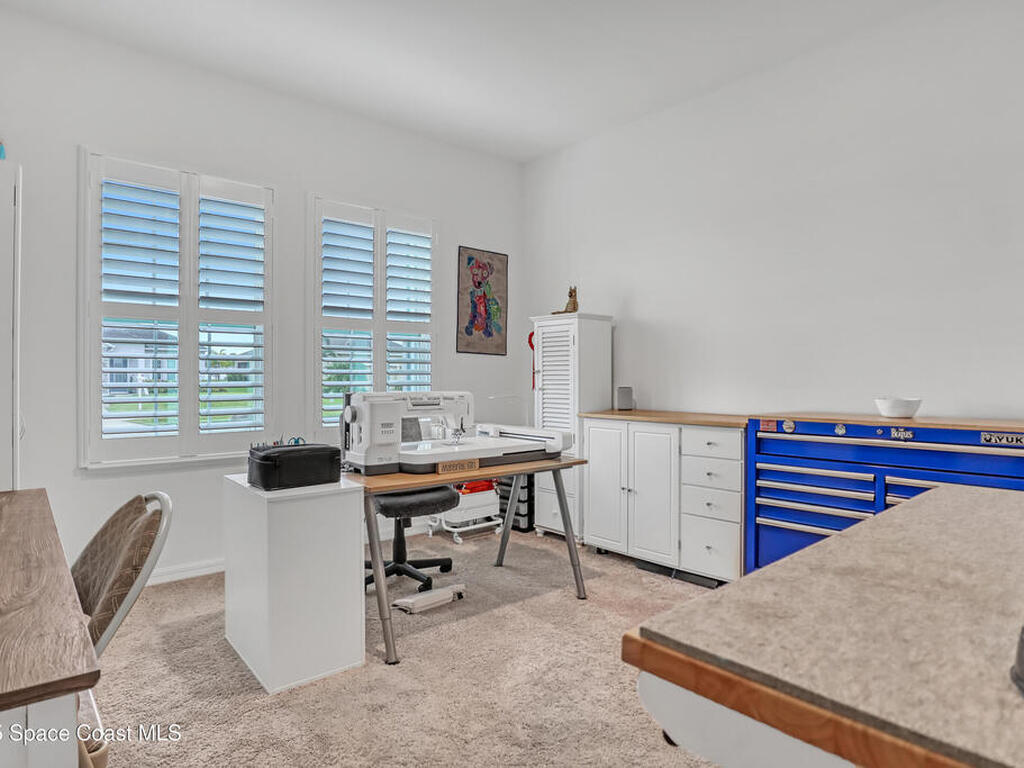 4428 Lago Vista Drive, Micco, FL 32976