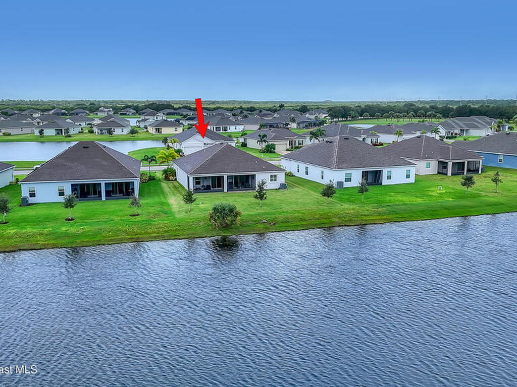 4428 Lago Vista Drive, Micco, FL 32976