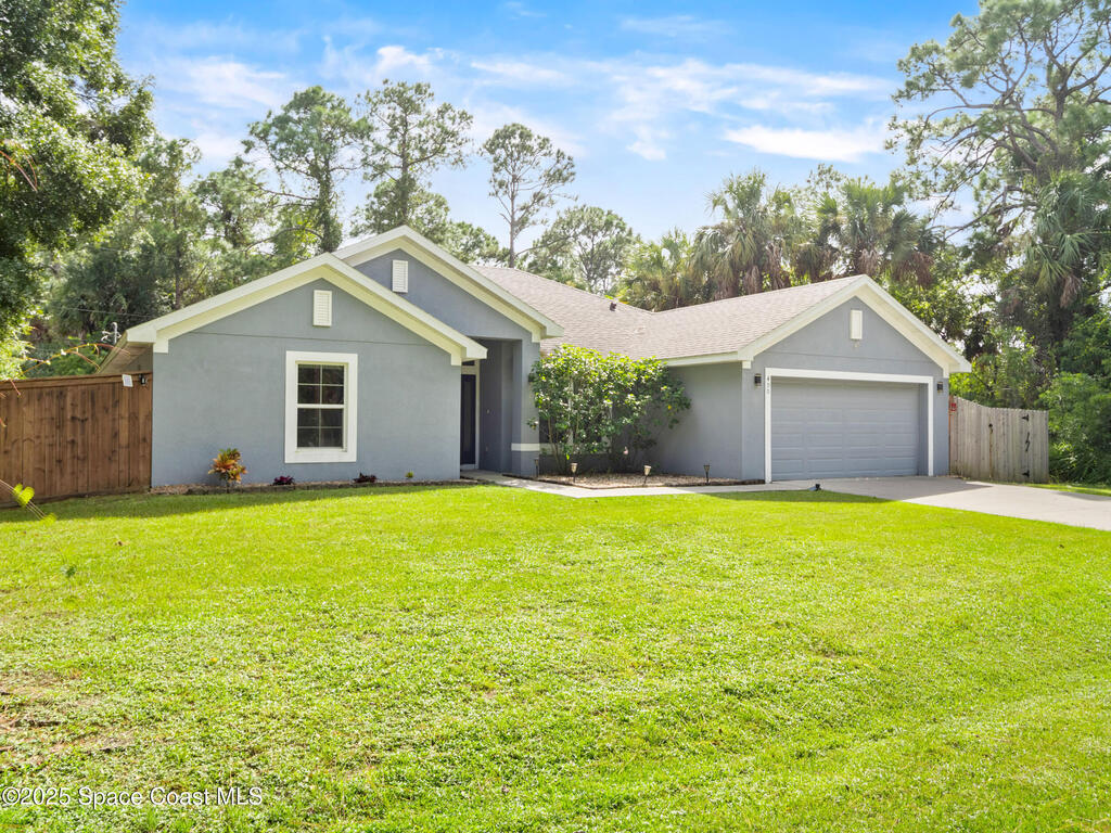 490 Garfield Street, Palm Bay, FL 32908