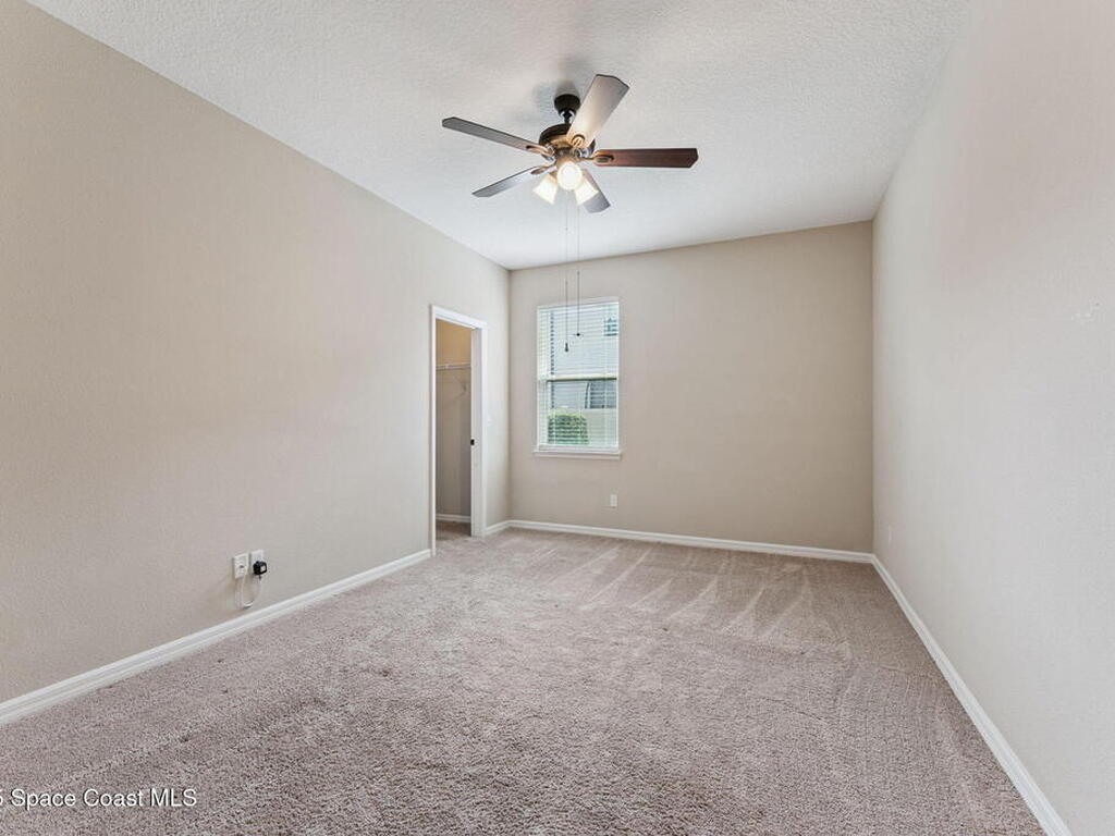 1620 Lake Parkway Drive, St. Cloud, FL 34771