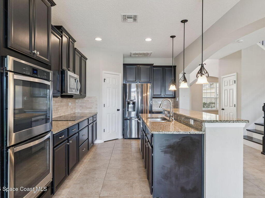 1620 Lake Parkway Drive, St. Cloud, FL 34771