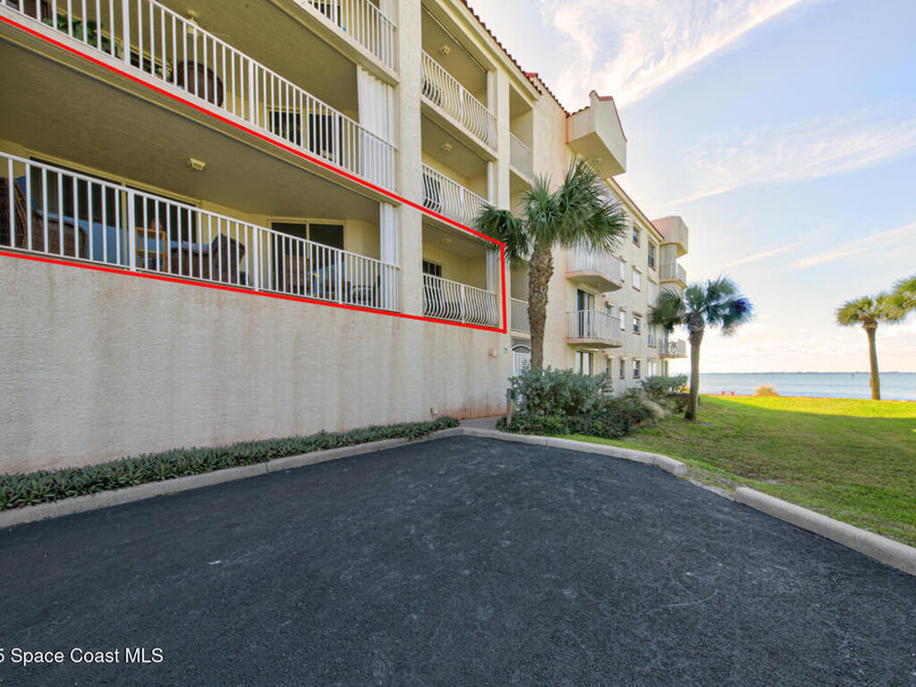 3360 S Atlantic Avenue, Cocoa Beach, FL 32931