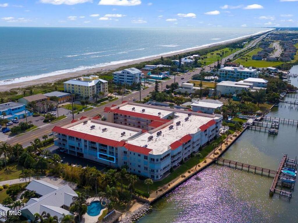 3360 S Atlantic Avenue, Cocoa Beach, FL 32931