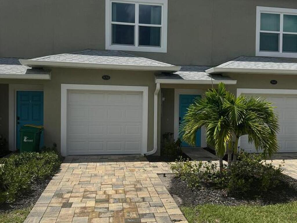 930 Paddleboard Court, Melbourne, FL 32935