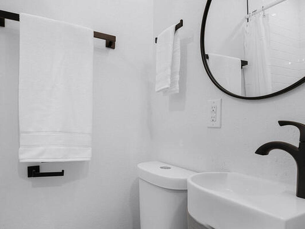 915 Bianca Drive, Palm Bay, FL 32905