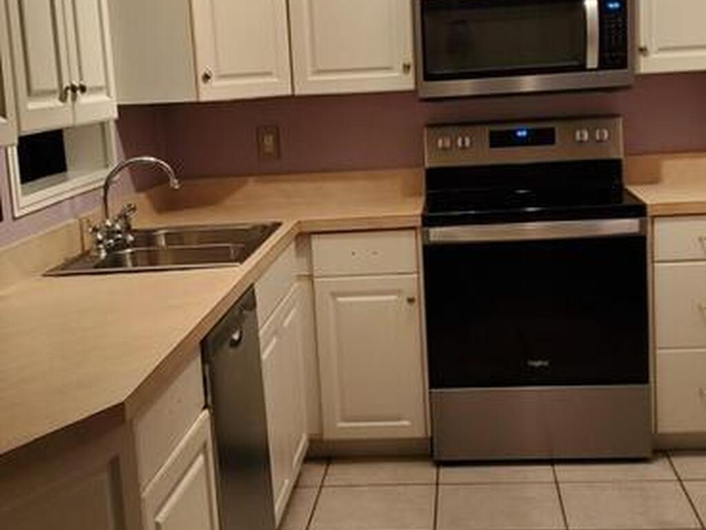 817 Bianca Drive, Palm Bay, FL 32905