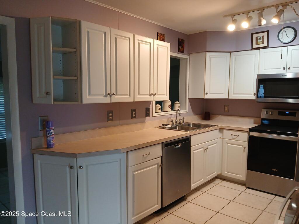 817 Bianca Drive, Palm Bay, FL 32905