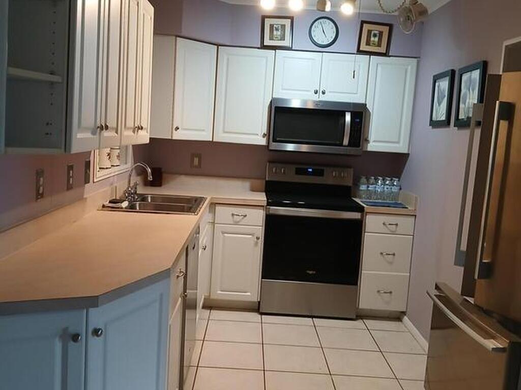 817 Bianca Drive, Palm Bay, FL 32905