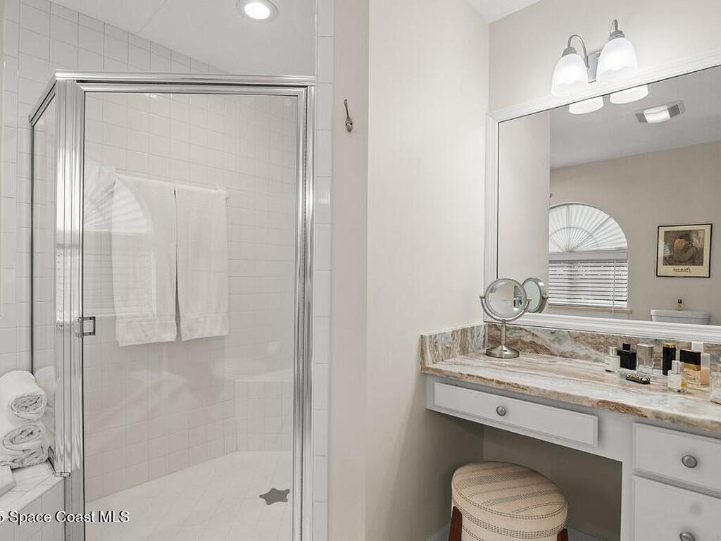 4820 48th Avenue, Vero Beach, FL 32967