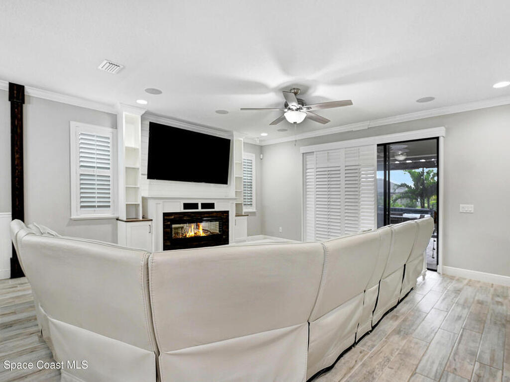 7524 Poulicny Lane, Melbourne, FL 32940