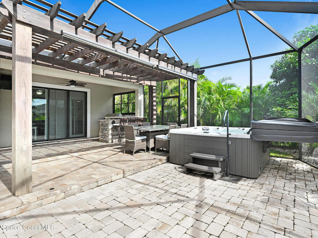 7524 Poulicny Lane, Melbourne, FL 32940