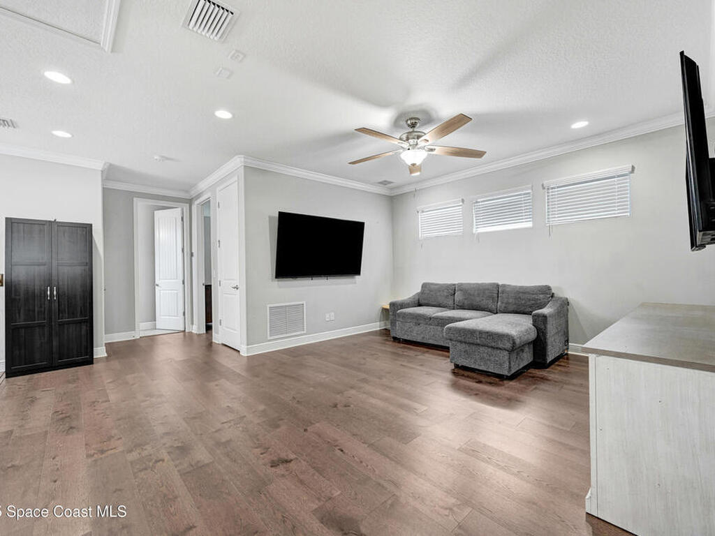 7524 Poulicny Lane, Melbourne, FL 32940