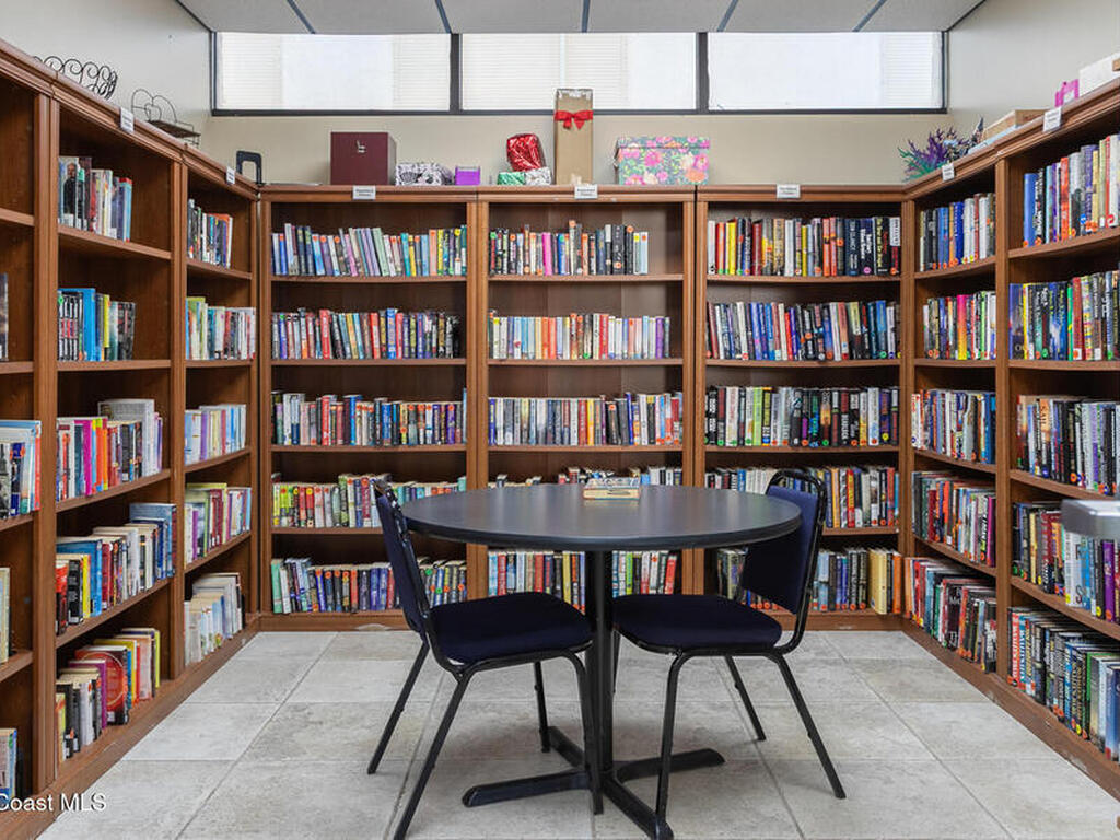 300 S Sykes Creek Parkway, Merritt Island, FL 32952