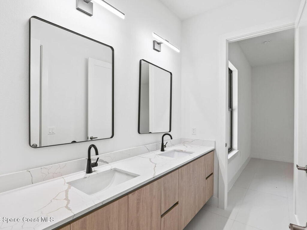 1907 Positano Drive, Malabar, FL 32950