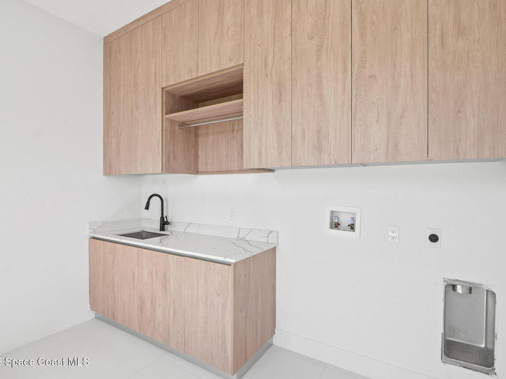 1907 Positano Drive, Malabar, FL 32950