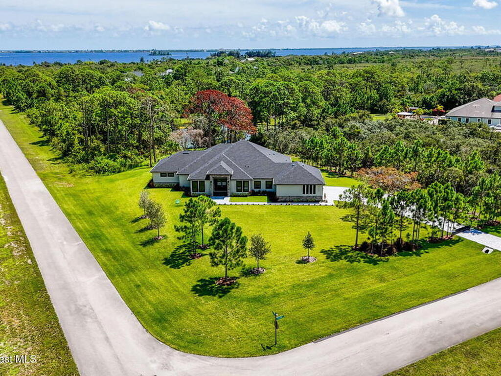 1907 Positano Drive, Malabar, FL 32950