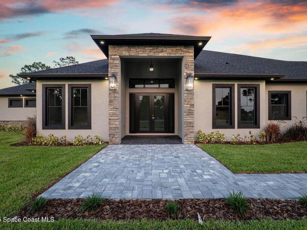 1907 Positano Drive, Malabar, FL 32950